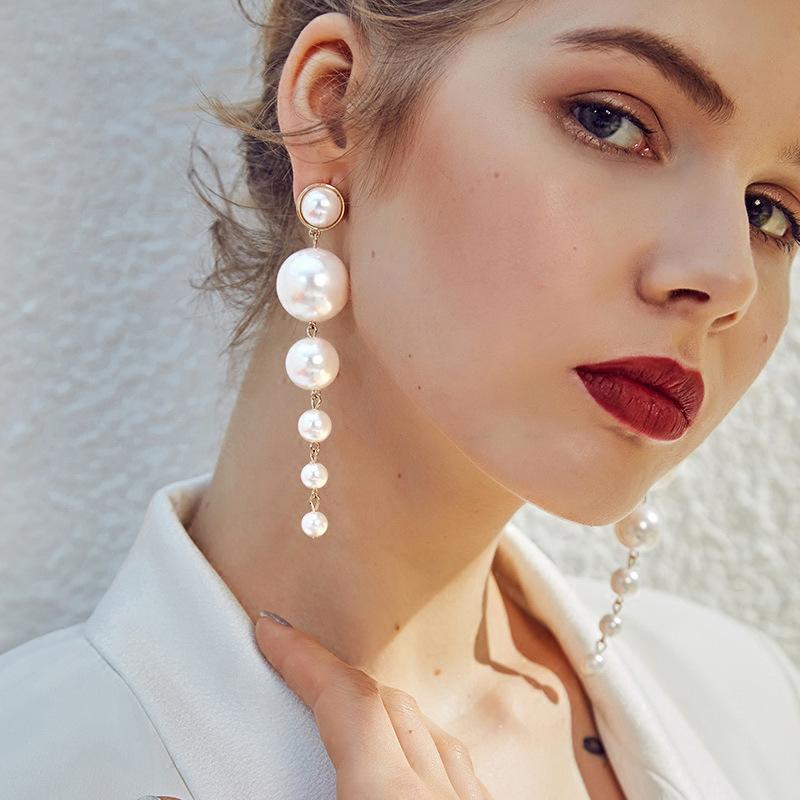 New Fashion Elegant Pearl Long Earrings Style Large Imitation Pearl Pendant Earrings Suitable For Wedding Party Gifts Brincos