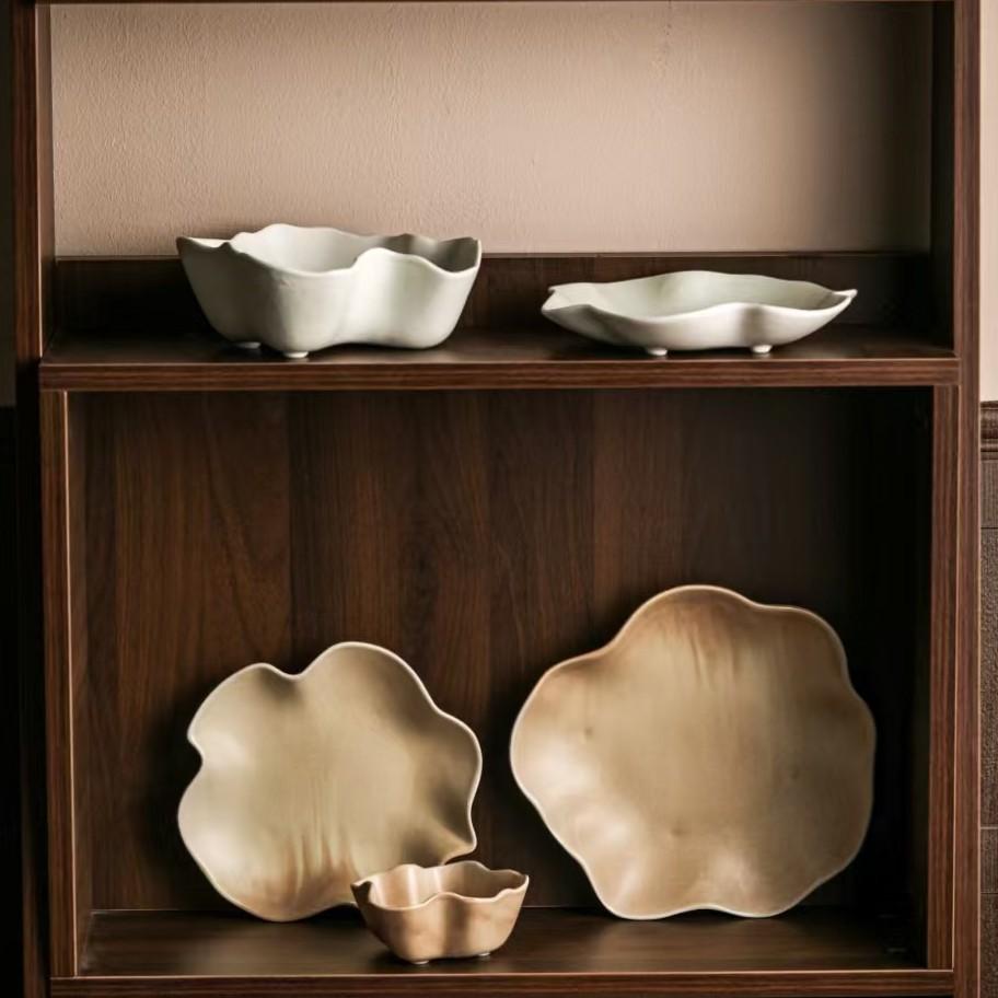 Japanese Style Creative Ceramic Bowl Set Unique Shape Plate Tableware Gift Box for Home Restaurant