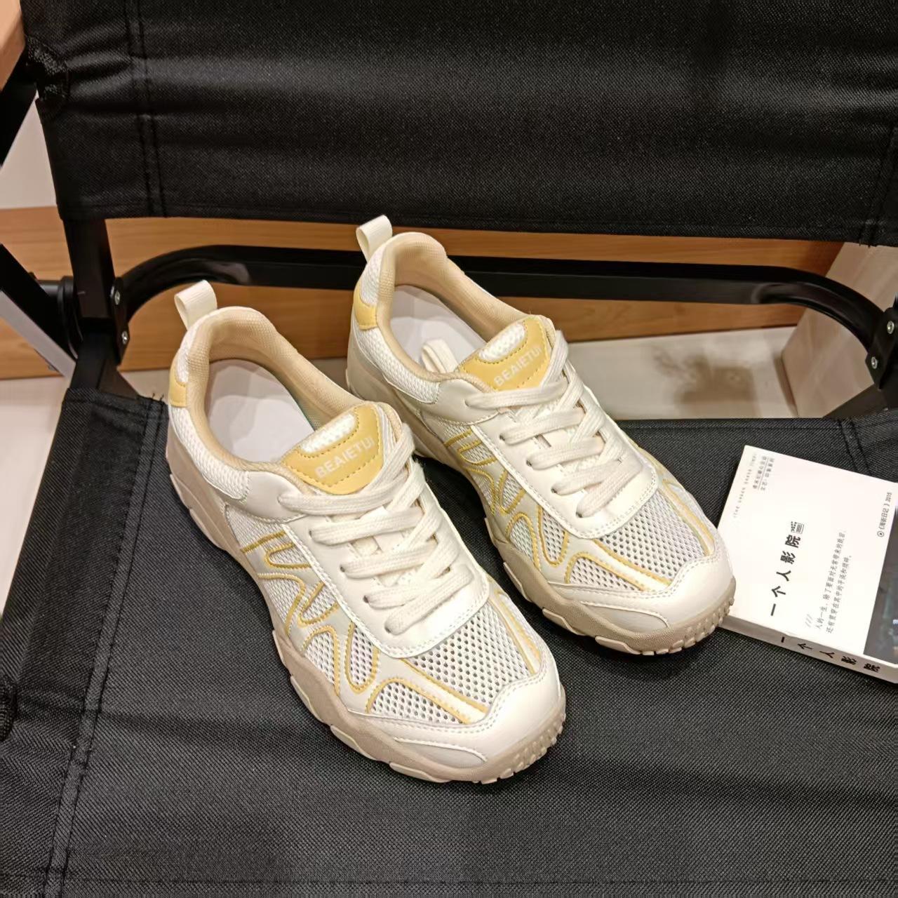 

Mesh breathable sneakers women s 2025 summer new Forrest Gump shoes retro versatile German training outdoor leisure mountaineering running 40 жёлтый