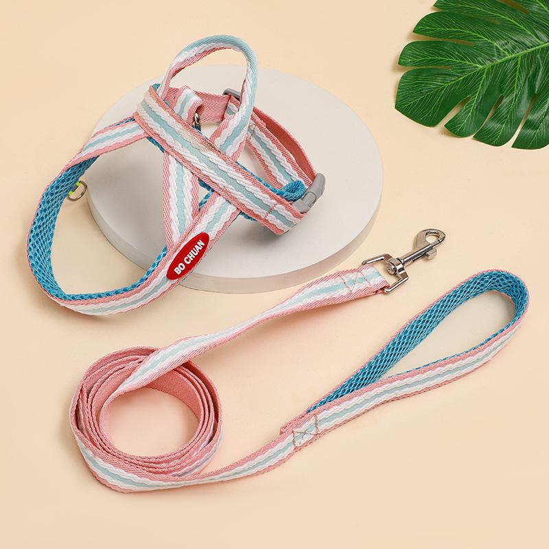 

Pet supplies Dog leash Walking leash Small and medium sized dog Dog chest harness Dog leash Dog chain Large dog S небесно-голубой