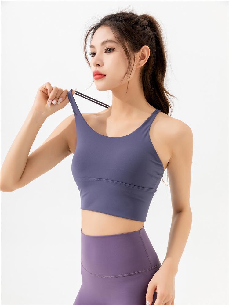 Женский бюстгальтер для йоги с полной чашкой без косточек — фото 11