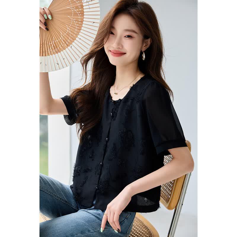 Women s Retro Embroidered Short-Sleeve Blouse M