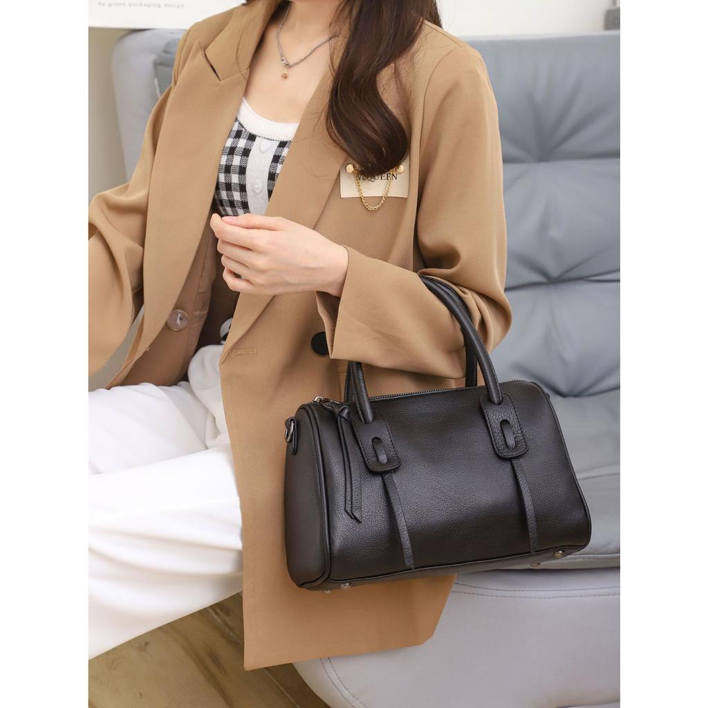 Cowhide Bag Crossbody Pillow Bag Fashion Women's Shoulder Practical Portable Soft Leather Bag