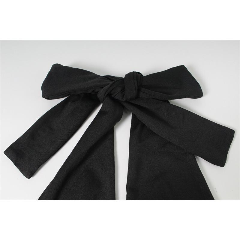 Women's Spring and Summer Fashion Temperament Sexy Pure Desire Low-cut Big V-neck Neck Neck Beautiful Backpack Hip Dress