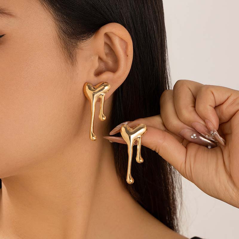 Simple Creative Irregular Metal Waterdrop Drop Earrings for Women 2024 Trend Vintage Love Heart Piercing Earrings Zircon