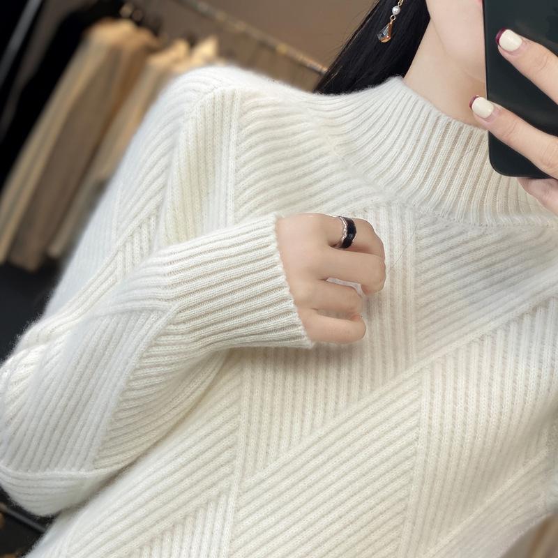 Women's Autumn-Winter Wool Knit Sweater - Half-High Collar, Solid Color, Slimming Pullover with Long Sleeves
