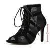 Schwarze Mesh-Wildleder Riemchen-High Heels - Elegante Übergröße Mode für Damen