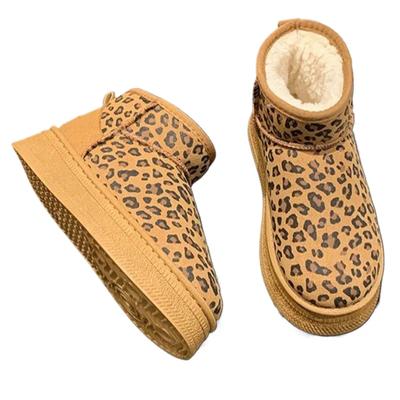 Stivali alla Moda con Stampa Leopardata da Donna 2024 Inverno Comodi Caldi Stivali da Neve da Donna Outdoor Antiscivolo Resistenti all'Usura Stivaletti Corti alla Moda in Peluche