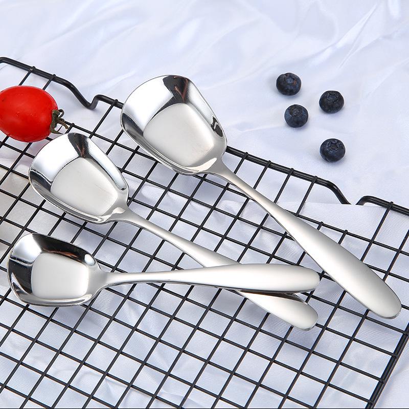 Lžíce s plochým dnem z nerezové oceli 304 s dlouhou rukojetí - Ideální na polévku, pro dospělé i děti