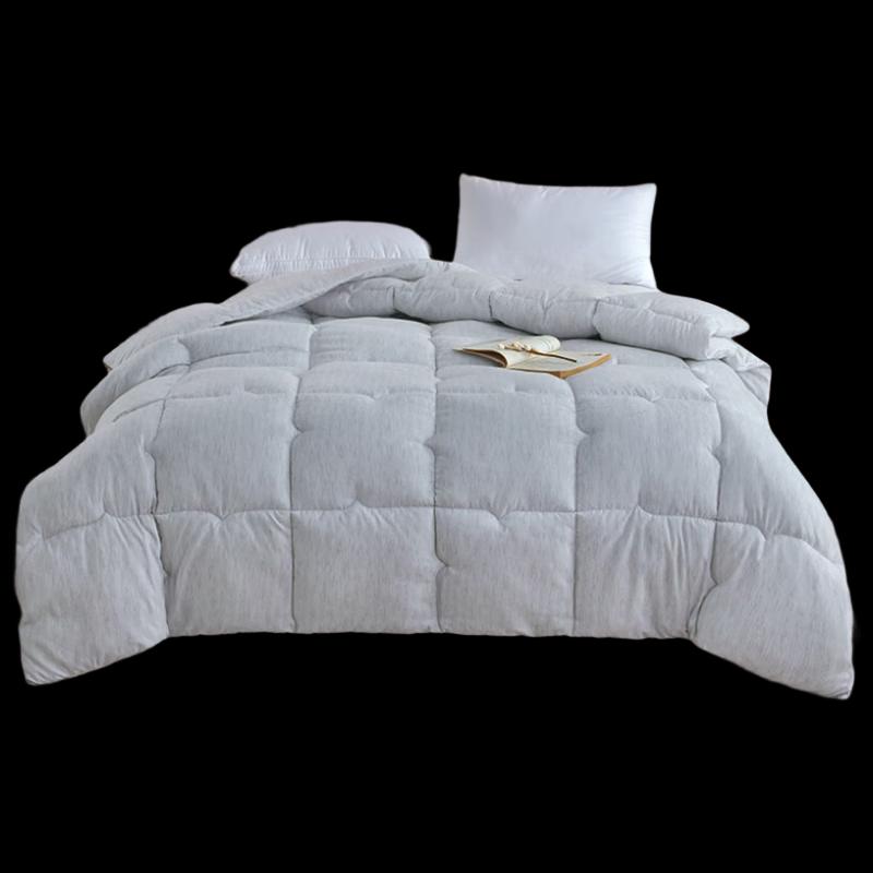 Muji Light Luxury All-Season Polyester Quilt