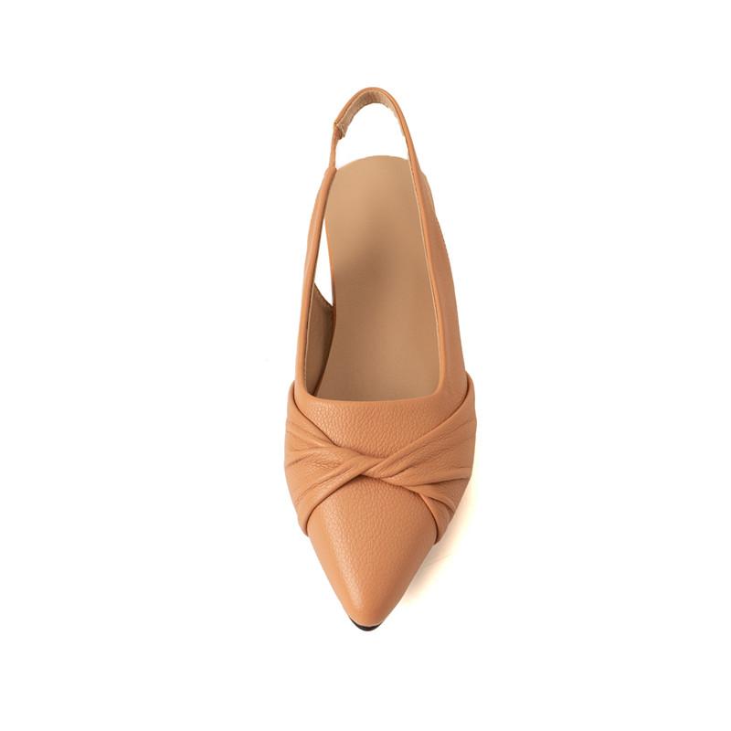 Women's Flat-soled Sandals Summer New Comfortable Versatile Pointed Large-size Sandals