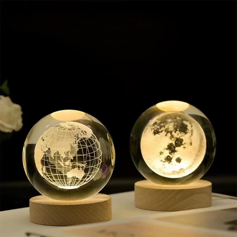 Crystal Ball With Wood Stand Laser Engraved 6CM Glass LED Crystal Ball Souvenir Gifts Home Decor Star Moon Night Light