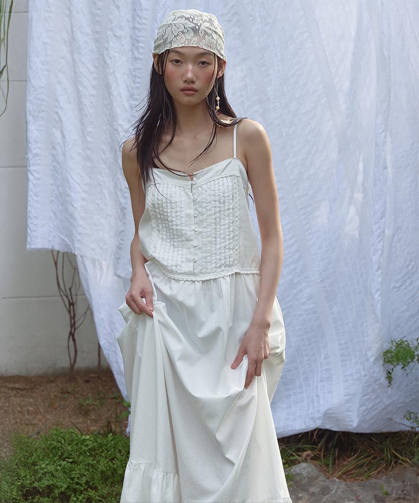 Lonkeu Lace Pintuck Sleeveless Dress (Ivory)