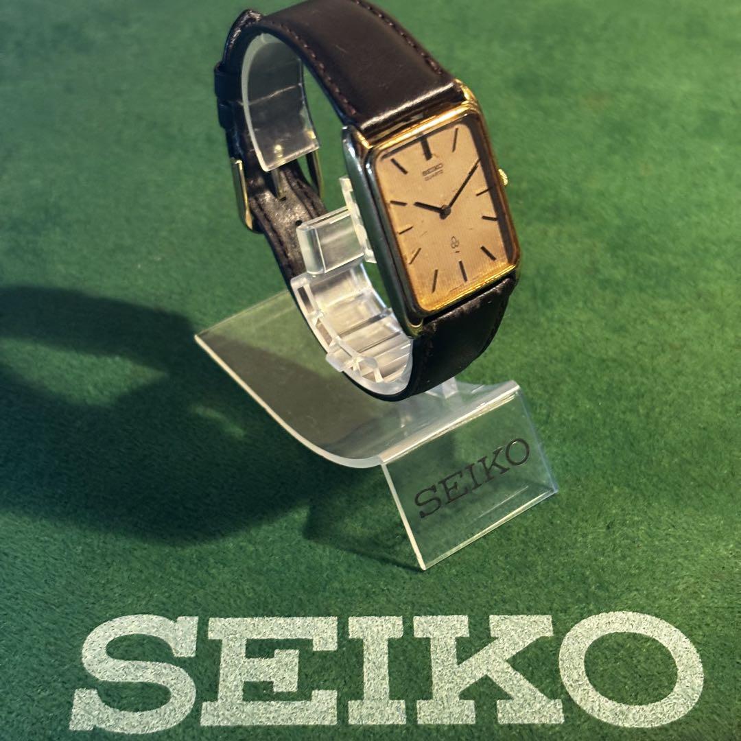 

[USED] Seiko 43-3260 Quartz Two-Hand Men s Watch with Double Numbers