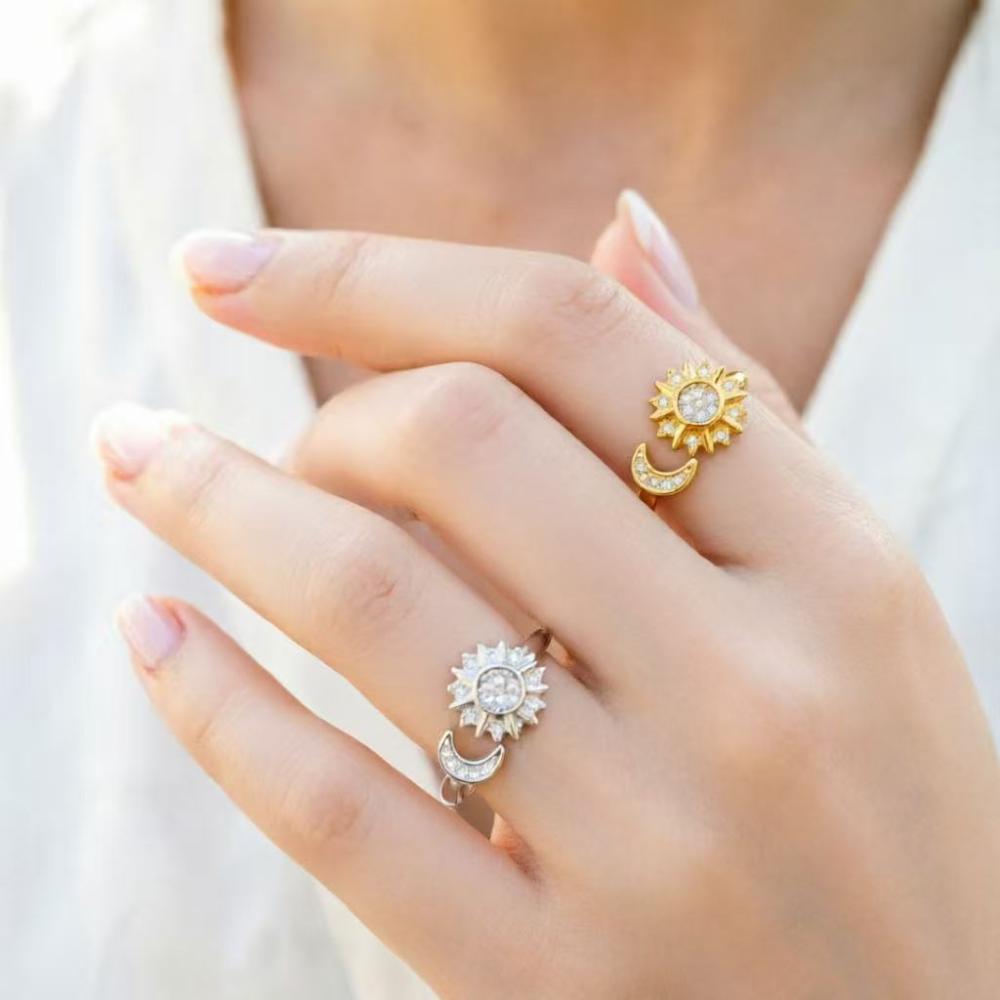 Fashion Shiny Zircon Rings for Unisex Sun Moon Adjustable Open Couple Rings Luxury Exquisite Elegant Wedding Party Jewelry Gifts