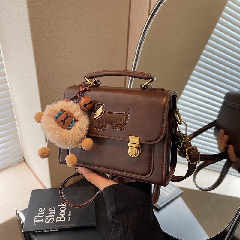 Small Bag Women's Autumn and Winter Retro New Fashion Versatile Shoulder Messenger Bag Portable Small Square Bag