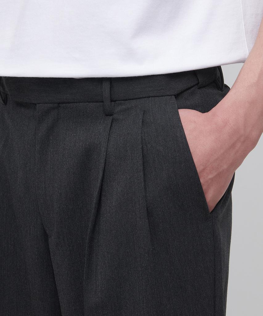 MUSINSA STANDARD Lightweight Real Wide Hidden Elastic Waist Slacks [Charcoal Gray]