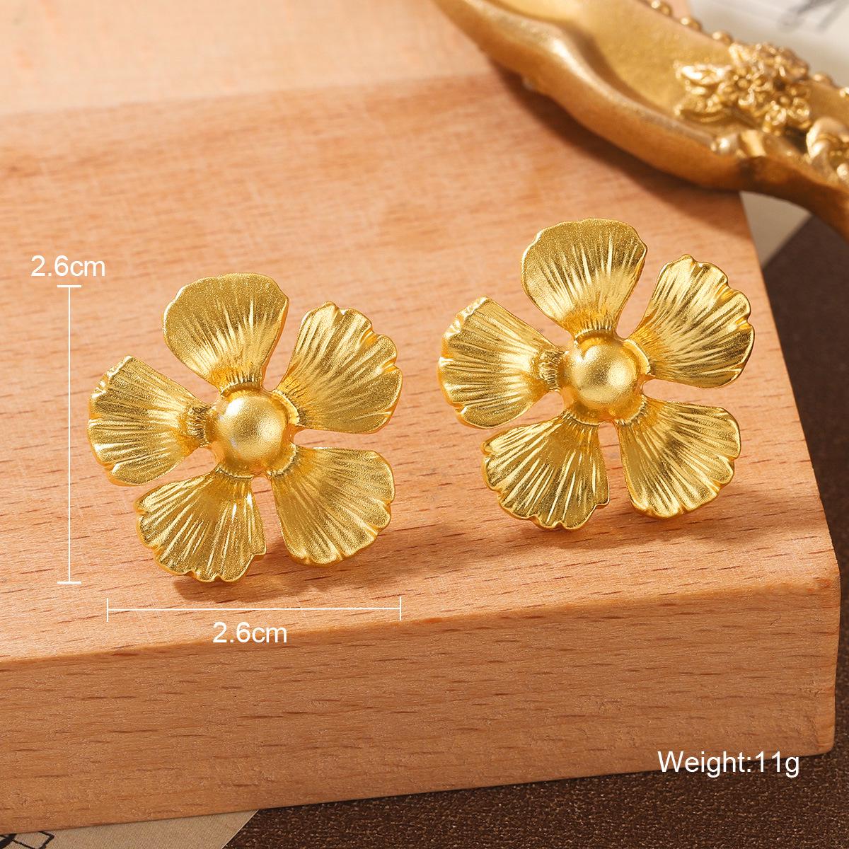 

Винтажные серьги-кисточки с цветами в стиле ретро из циркона