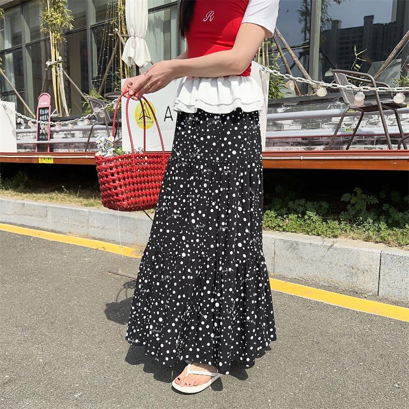 2025 Summer Floral Cotton-Silk Midi Skirt: Slimming, Thin Rayon Cardigan, Long Cake Skirt for Women.