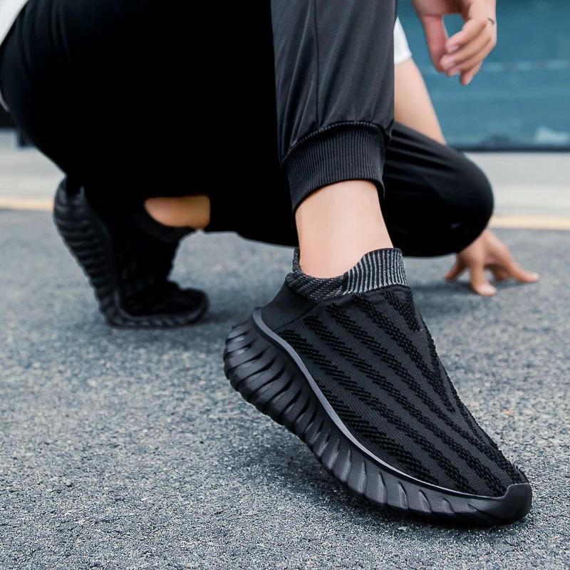 მამაკაცის ფეხსაცმელი სნეიკერები მამაკაცის ტენისი ძვირადღირებული ფეხსაცმელი მამაკაცის ყოველდღიური ტრენერი რბოლა სუნთქვადი მოდური ლოფერები გაშვებული ფეხსაცმელი მამაკაცებისთვის