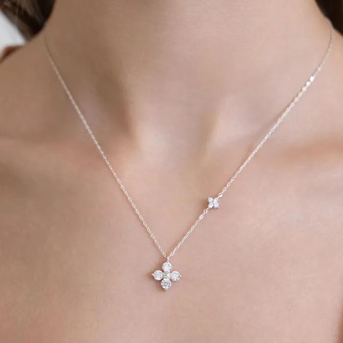 (Silver 925) Grande Fleur Necklace NZ2526