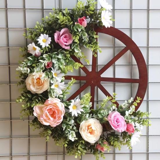 Künstlicher Blumenkranz Wagenrad Frühling Floral Holzradkranz Outdoor Willkommensschild für Valentinstag Haustür Wand Zuhause Veranda Dekor