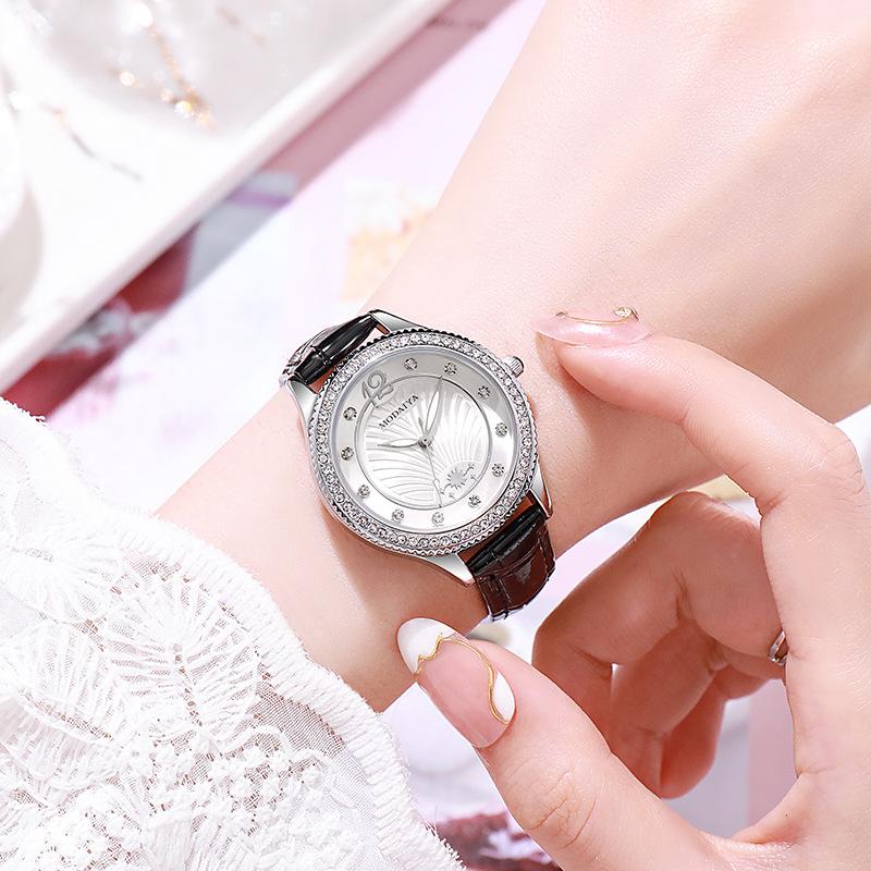 Kuaishou Diamond-Encrusted Light Luxury Fashion Women'S Belt Is Not Waterproof Watch Science