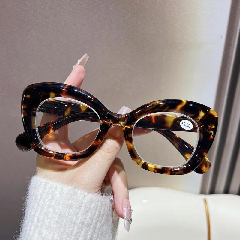 

Personalized Elderly Reading Glasses Trendy Cat s Eye Presbyopia Glasses Fashionable Leopard Anti Blue Light Far Sight Glasses 4.0 леопардовий