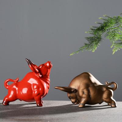 Luksusowa Ceramiczna Retro Brązowa lub Czerwona Szczęśliwa Statuetka Bydła Krowy Wołu Nordycki Wystrój Domu Rzeźba Byka Ozdoba na Biurko Figurka Zwierzęcia Zabawka