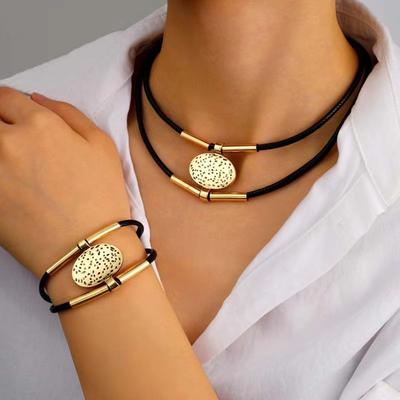 2Stk/Set Vintage Halskette Anhänger Große Halskette Armband Set Mode Halskette Kette Choker