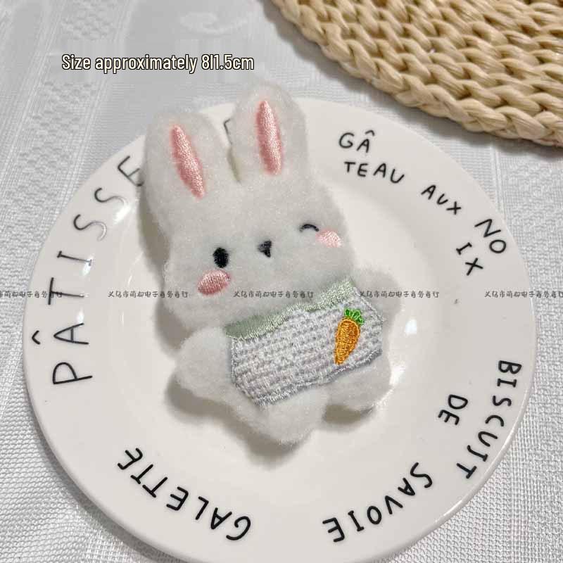 Cartoon Plush Rabbit Doll Brooch - Cute Soft Accessory with Heart Bag