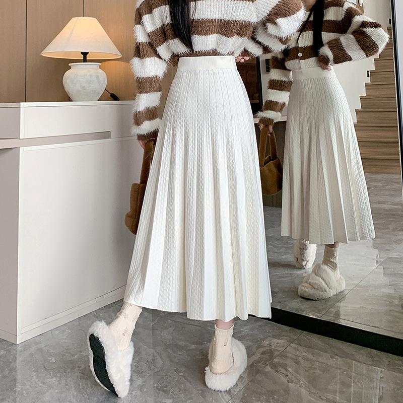 Autumn and Winter Solid Color Knitted Half Skirt for Women Elastic Waist Versatile A-line Skirt