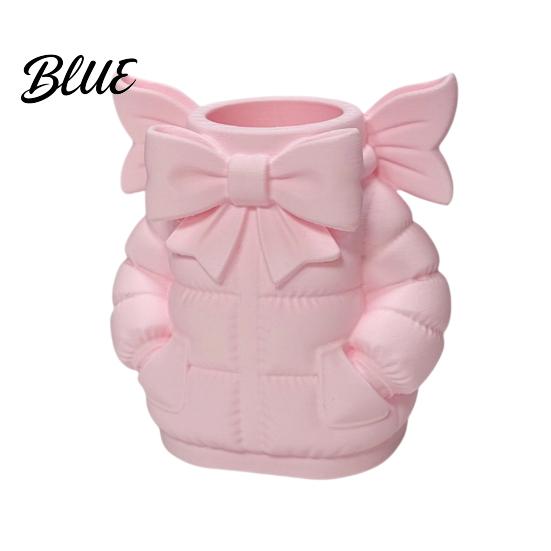 PLA Material Desk Storage Cute Bow Puffer Jacket Pen Holder 3D Printed Desktop Organizer Decorative Home Office Tidy Makeup Brush Cup Creative