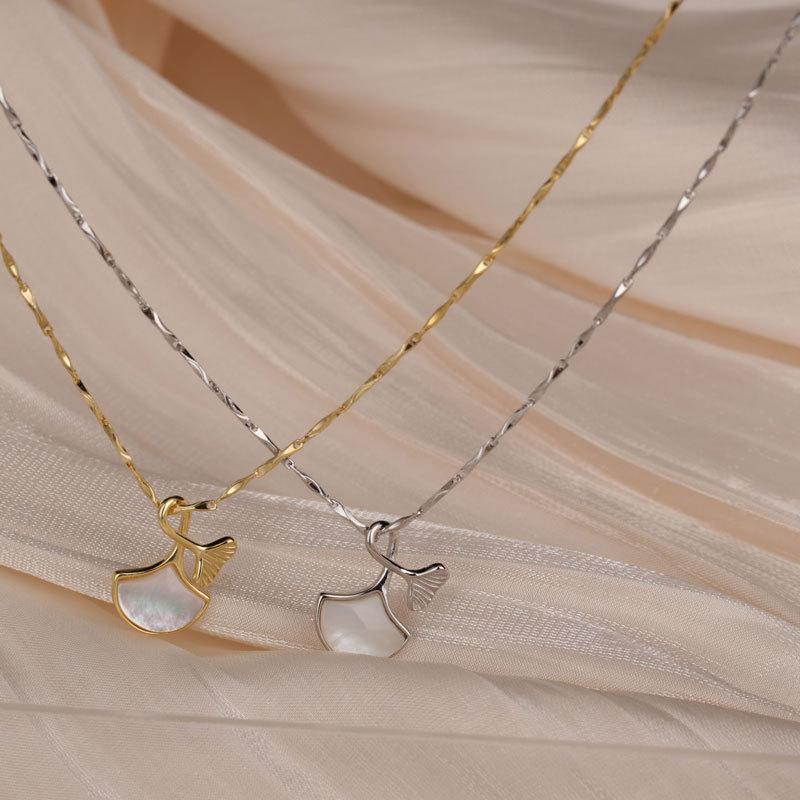 Apricot Leaf Shell, Small Apricot Luck Necklace, Female Xia Qingshe, Collar Chain, Small Gift for Girlfriend