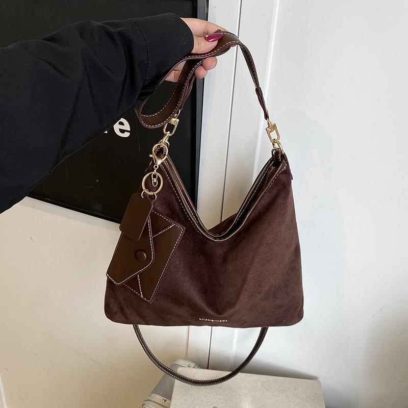 Premium commuter retro women's shoulder bag 2025 new fashionable large-capacity messenger bag going out to work tote bag