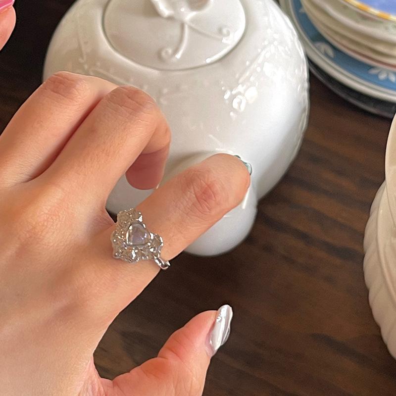 Niche Design Sense Cold Love Moonstone Opening French Irregular Gemstone Ring Women'S High Sense Of Tide