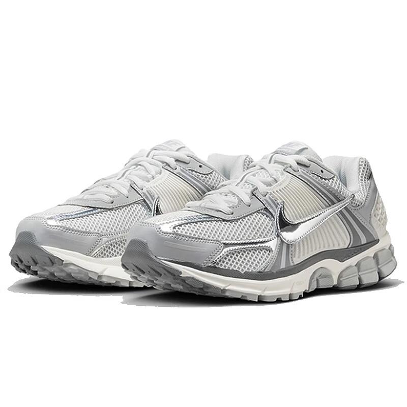 NIKE Zoom Vomero 5 Men`s Retro