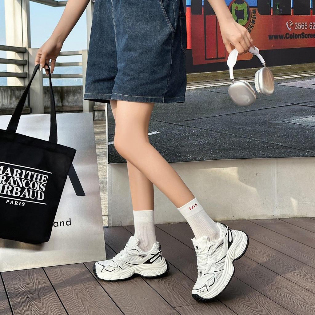 2025 new leather women's shoes ultra-light dad shoes ins super fire breathable network versatile sports shoes thin casual shoes