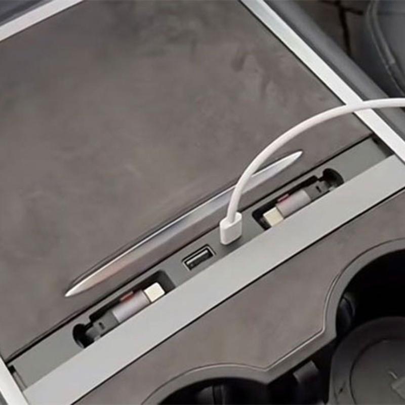 USB Docking Station with Telescopic Rope Suitable for Car Drivers, Center Console Accessory with Fast Charge Capability