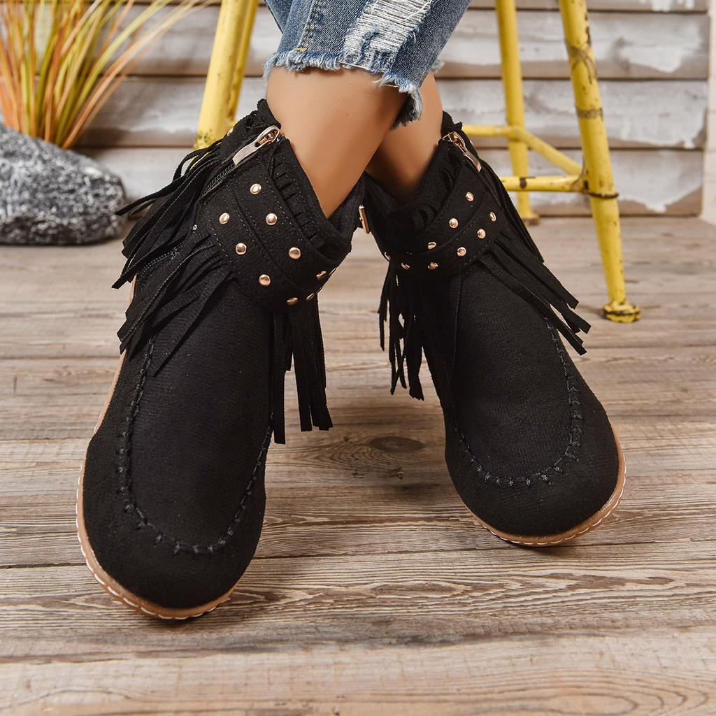 Fashion 2025 New Women Ankle Boots Rivet Comfortable Buckle Warm Shoes Casual Flat Women Shoes Retro Tassels Round Toe Short Boots Women