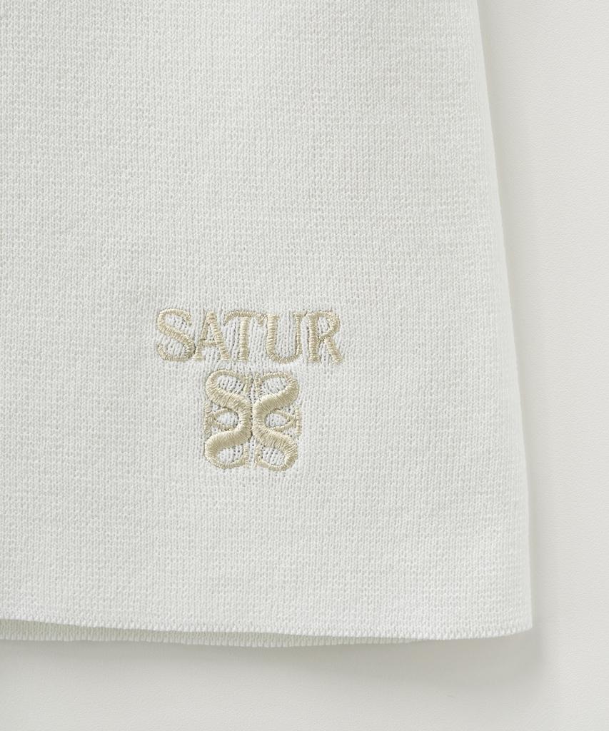 Seteo (W) Square Slim Fit Half Knit White
