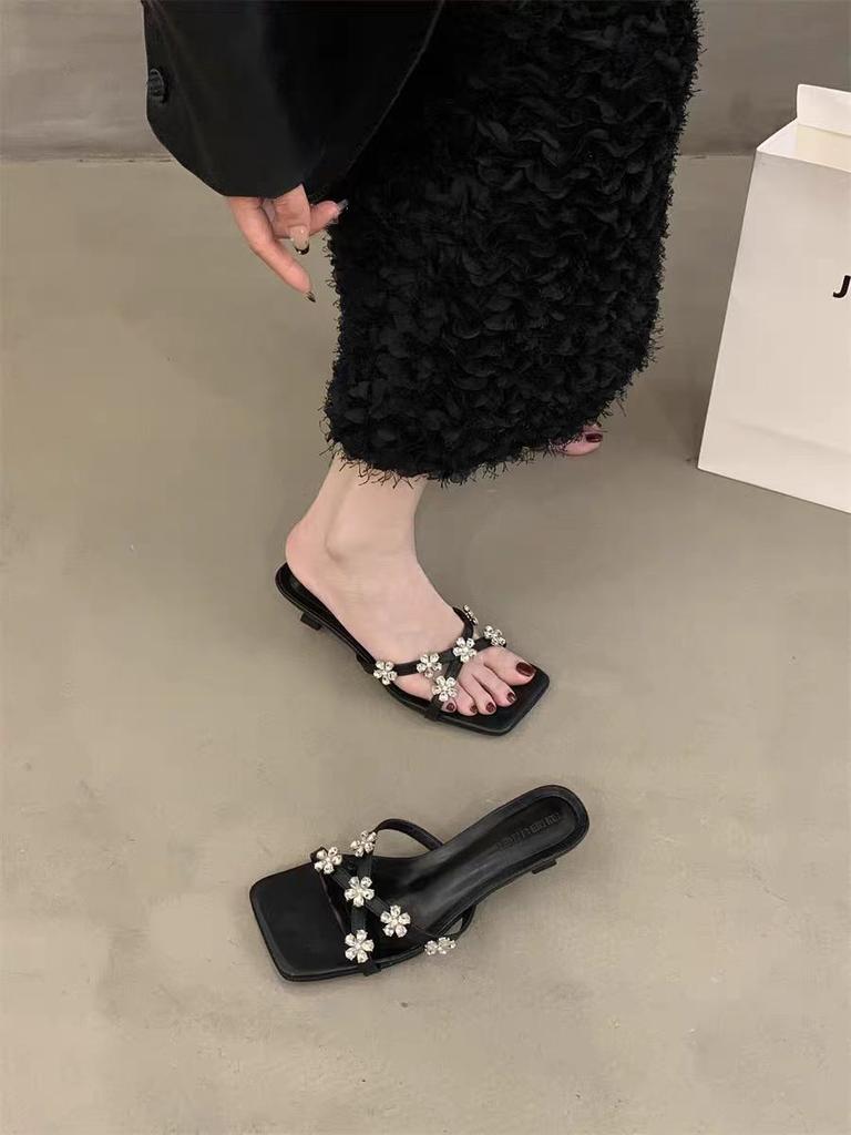 Simple Flower Rhinestone One-word Cool Slippers Women's Summer 2025 New Square Head Open-toed Crossed Strap Stiletto Sandals