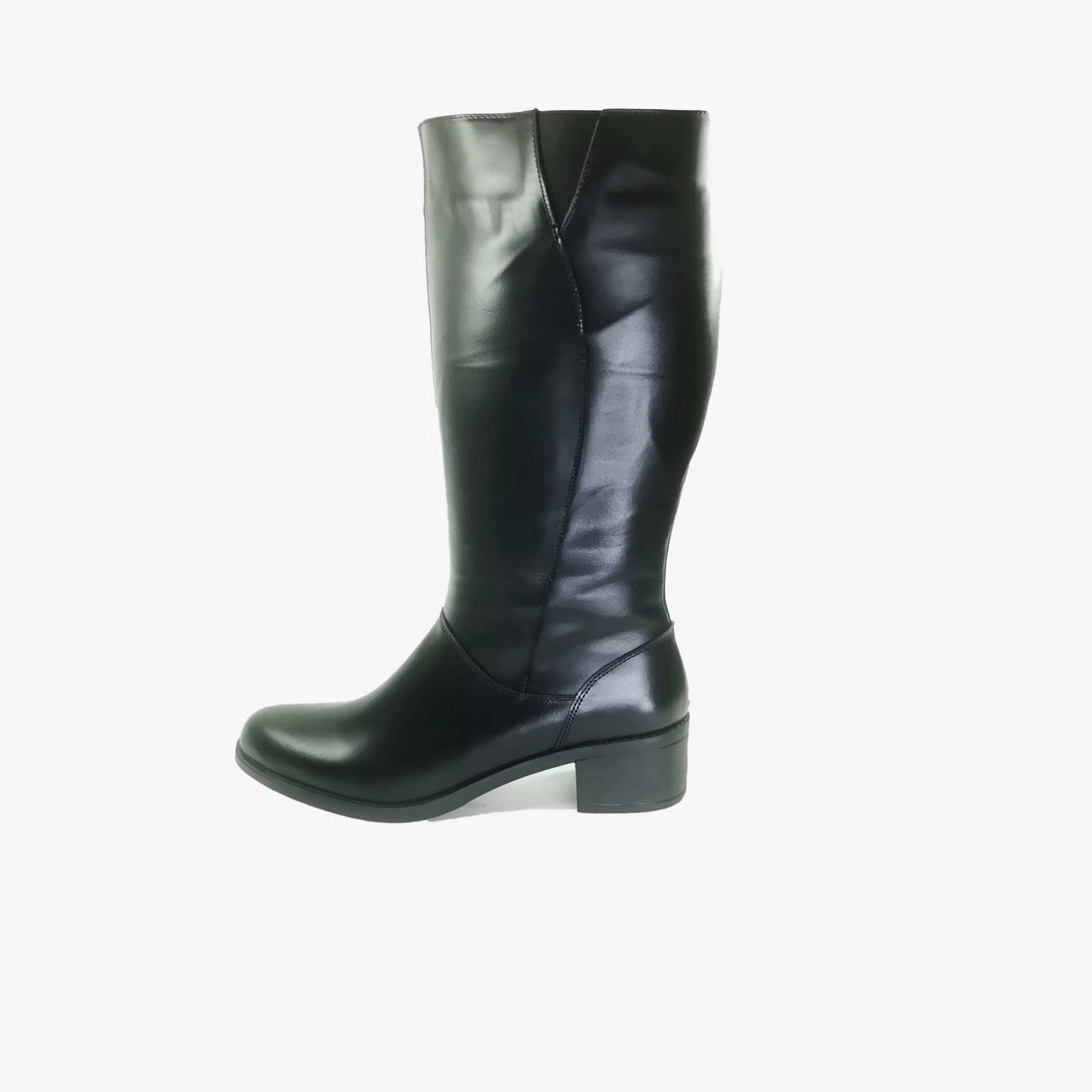 

Женские кожаные ботинки Janest 145-06-C480