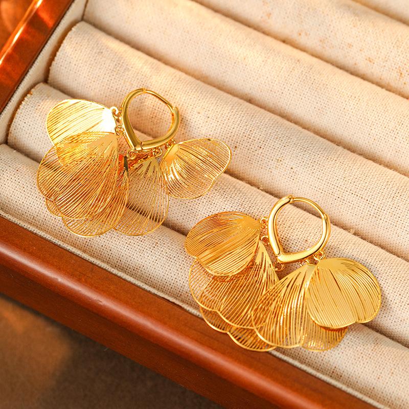 Vintage Hohlblatt Ohrringe Französischer Goldener Ast Jadeblatt Ohrclips Übertriebene Elegante Ohrringe