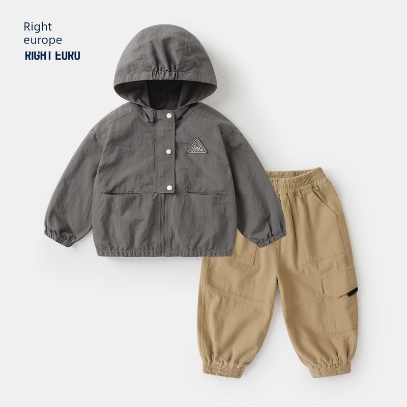 Right European Style Boys' Jacket Spring and Autumn 2026 New Model Top for Toddlers Children's Clothing Boys' Windproof Clothing
