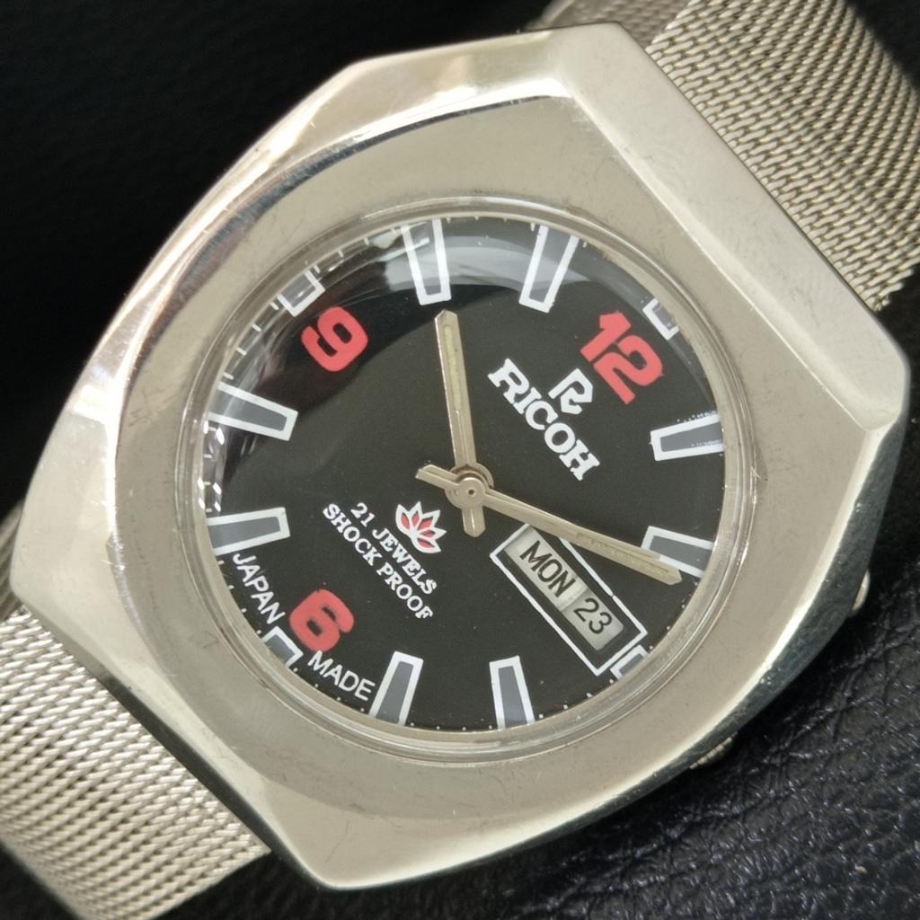 

AUTOMATIC VINTAGE RICOH R31 JAPAN MENS BLACK COLOR DIAL WATCH a707657-1