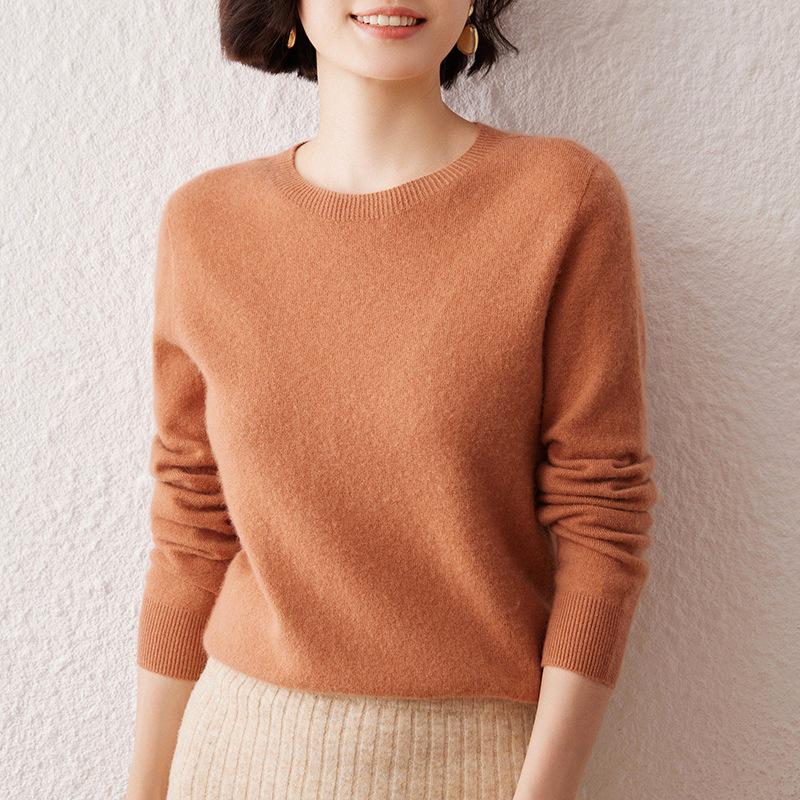 Women's Seamless Cashmere Round Neck Pullover - Loose Fit Casual Knitwear Base Layer for Autumn & Winter
