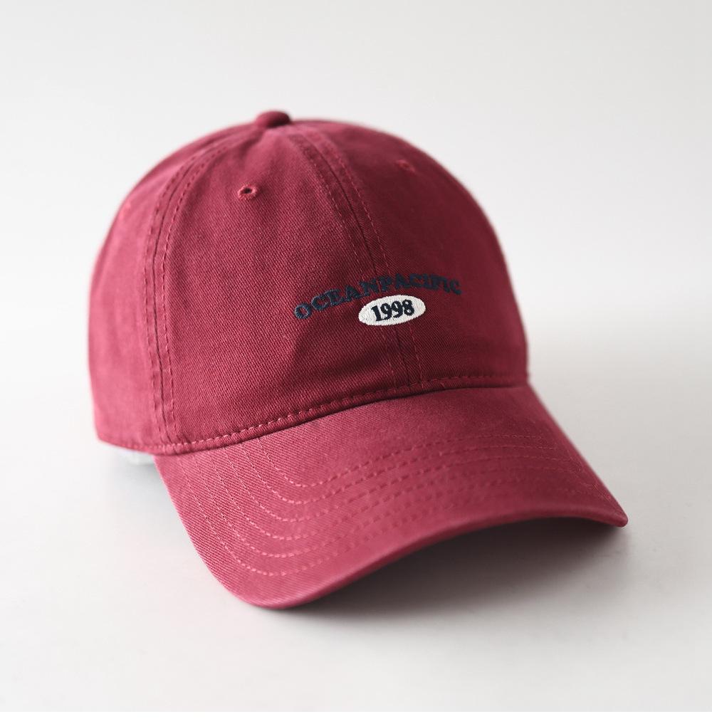 Fashion Hat Simple Soft Top Letter Embroidered Baseball Cap for Men and Women Couples Niche Fashion Casual Versatile Shade Cap