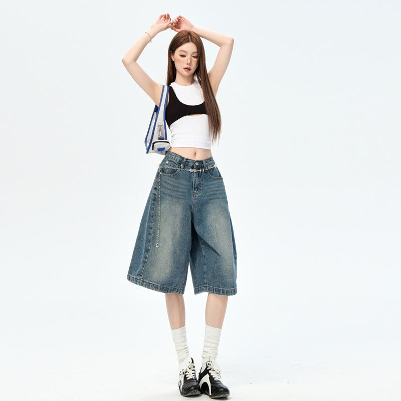 American Retro Women's Denim Five-Point Shorts, 2026 Spring/Summer Collection - Loose, Wide-Leg, Versatile Mid-Length Pants for a Relaxed Fit.