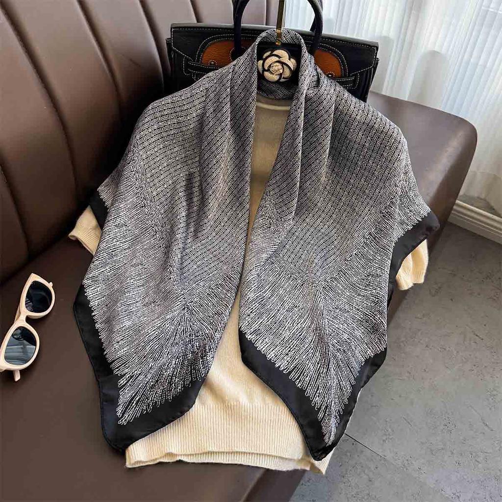90×90Cm  Satin Shawl Design Flowers Silk Square Women Neck Scarves Wrap Headkerchief Beach Hair Band Women'S Bandana